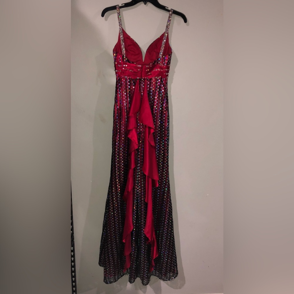 Red and Black Sequin Prom/Homecoming/Formal Dress